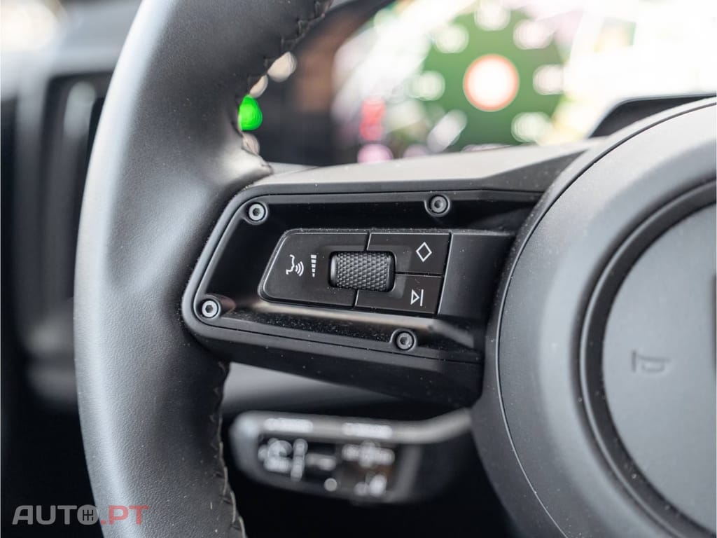 Porsche Cayenne Eletric