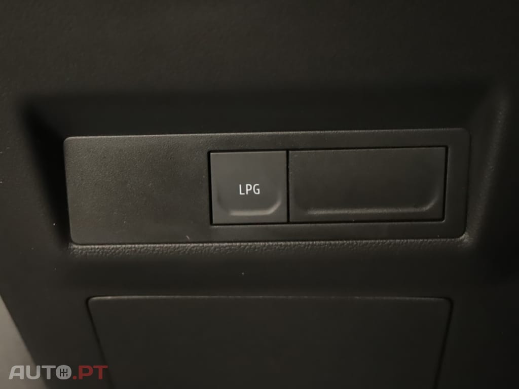 Renault Captur Captur 1.0 TCe Techno Bi-Fuel