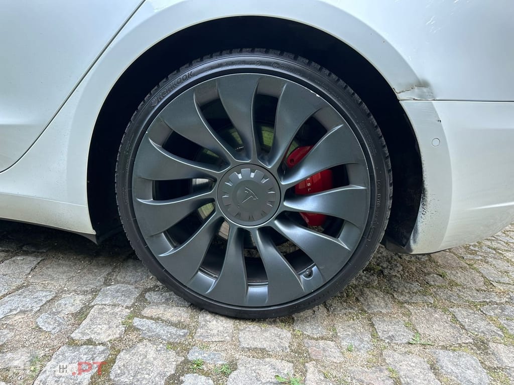 Tesla Model 3 Performance Dual Motor AWD
