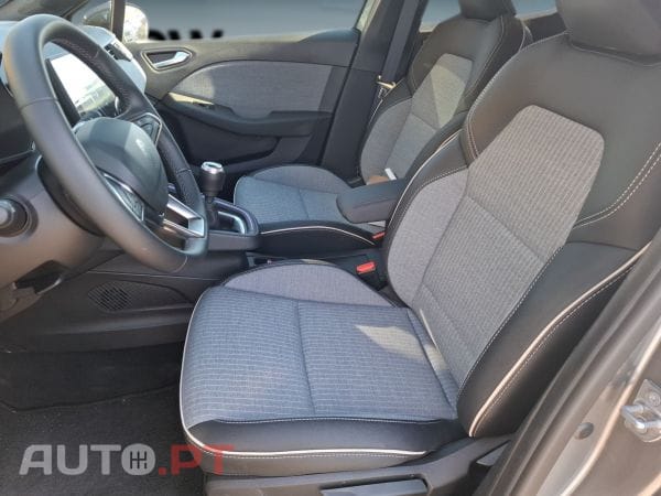 Renault Clio TCe 100 Bi-Fuel Techno