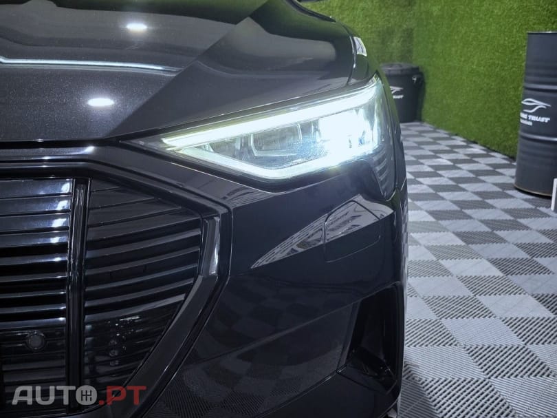 Audi E-Tron 55 quattro S line