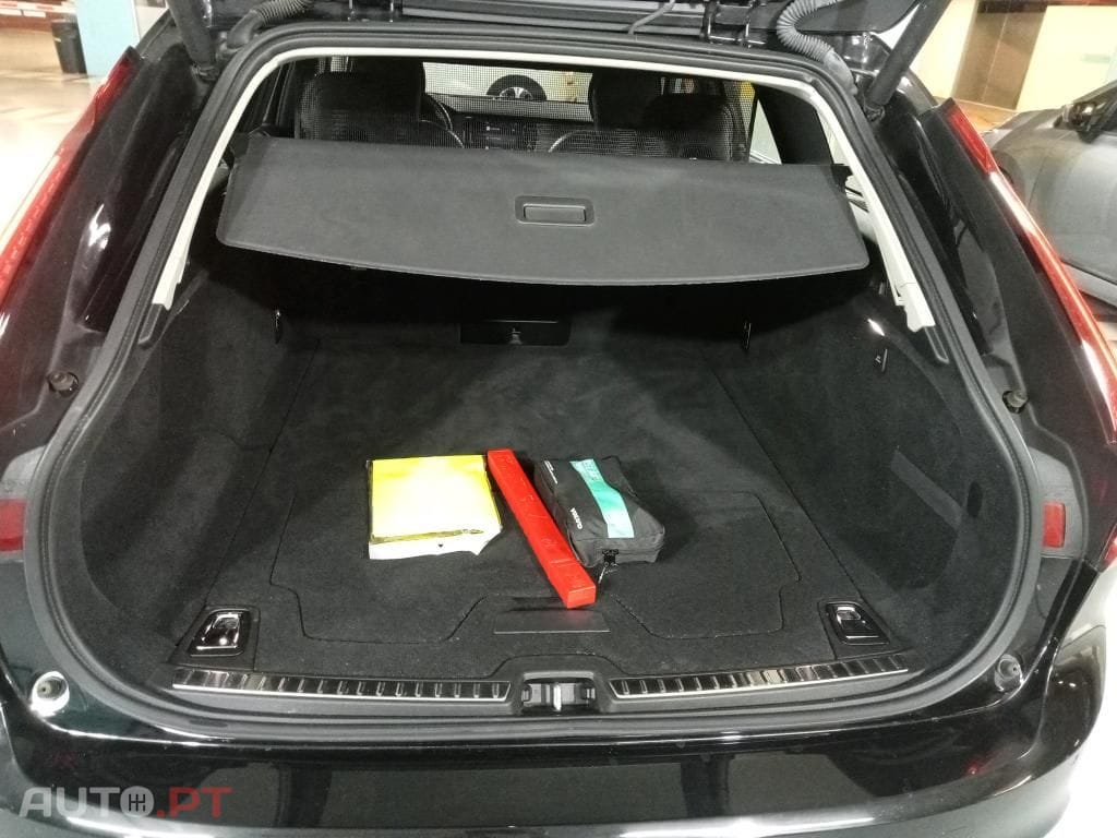 Volvo V90 2.0 B4 Plus Bright