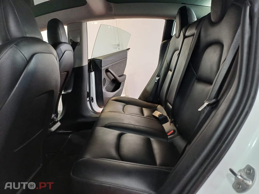 Tesla Model 3 Standard Plus
