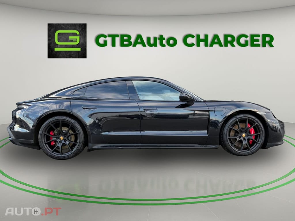Porsche Taycan GTS I.V.A DEDUTIVEL 