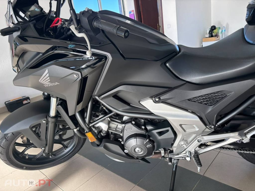 Honda NC750X 1