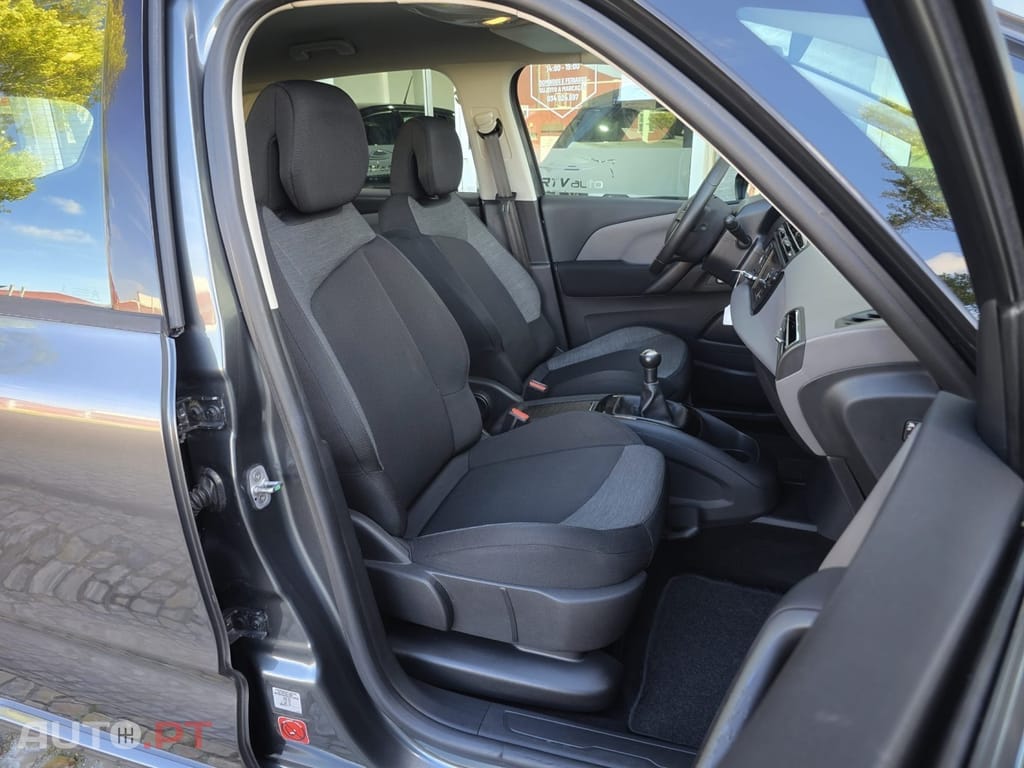 Citroen C4 Picasso 1.6 HDi Attraction