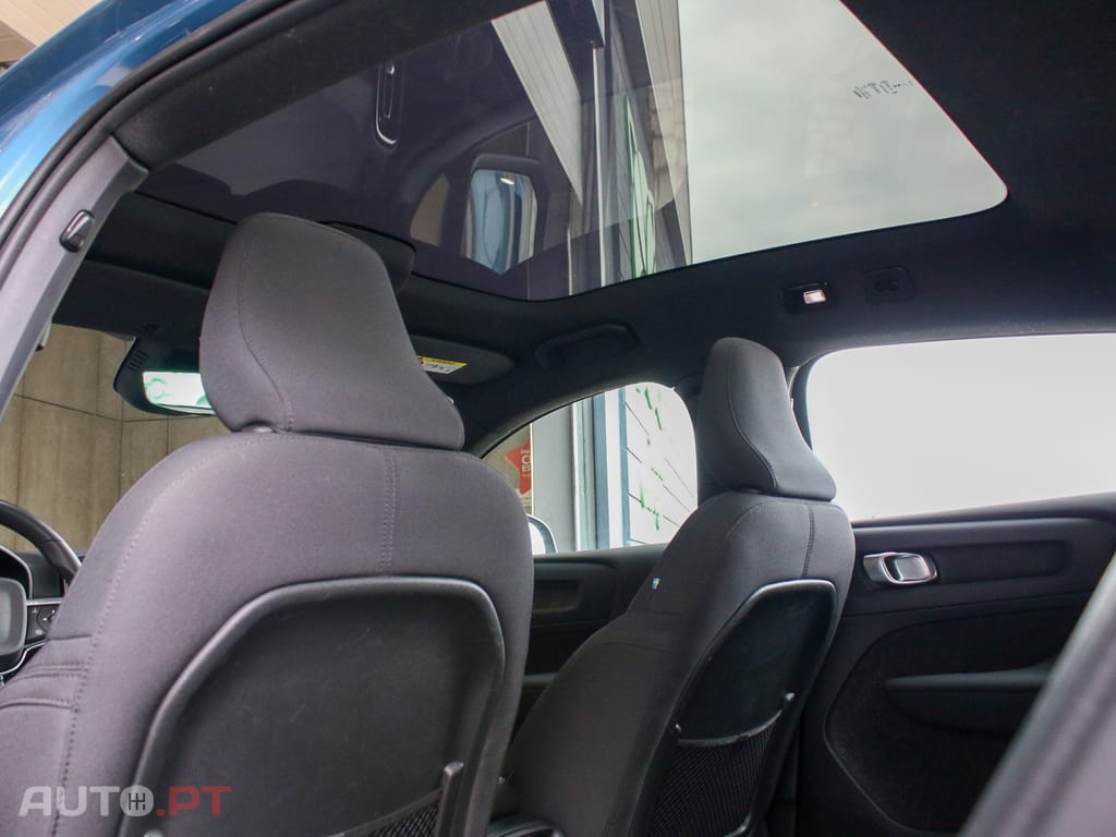 Volvo C40 Recharge Extended Range Core
