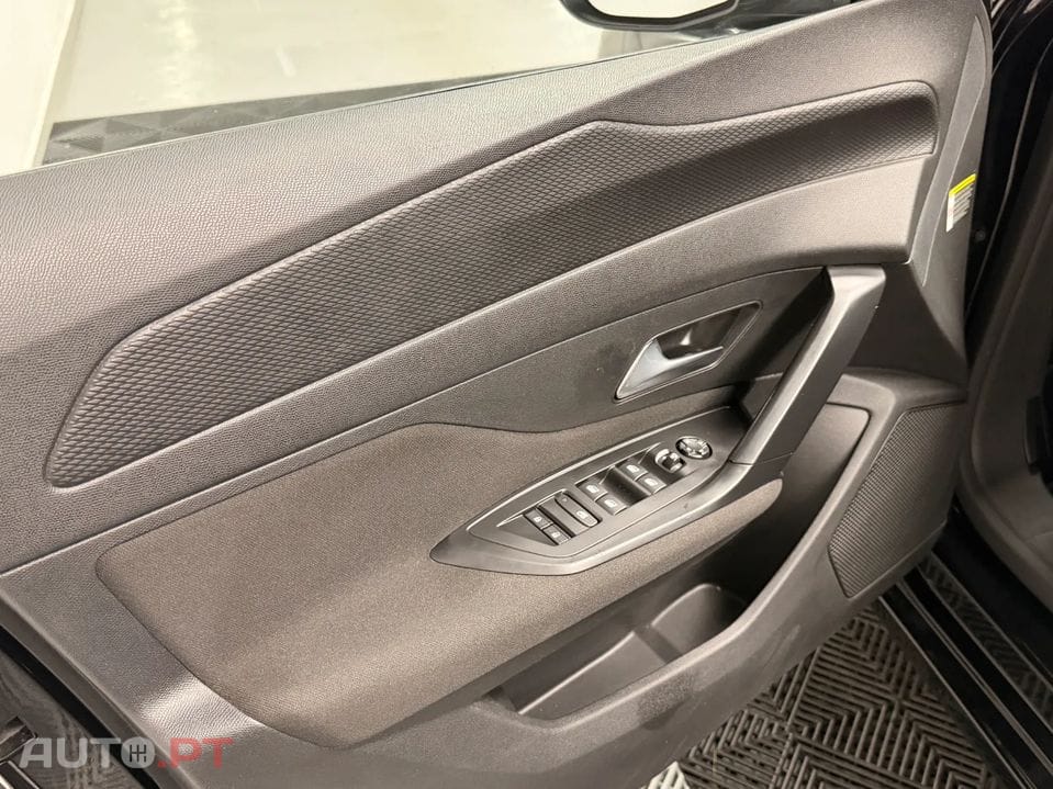 Peugeot 308 PureTech 110 Stop & Start Style