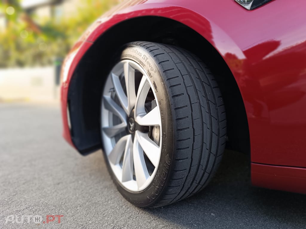 Tesla Model 3 Standard Range Plus RWD