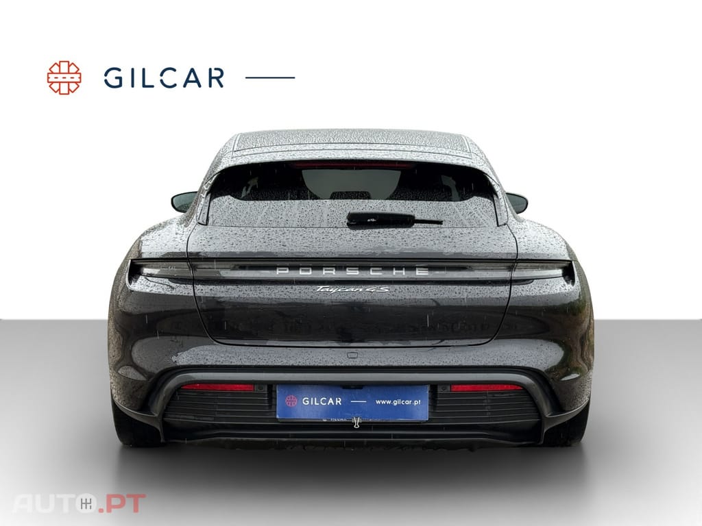 Porsche Taycan 4S