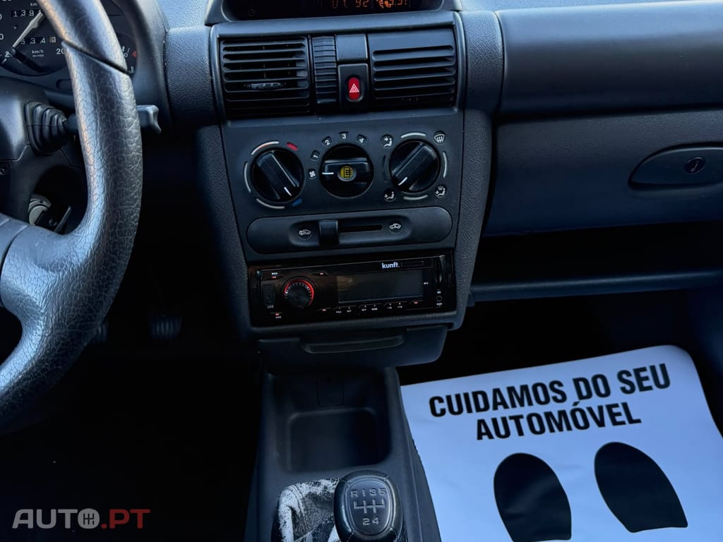 Opel Corsa 1.2 City