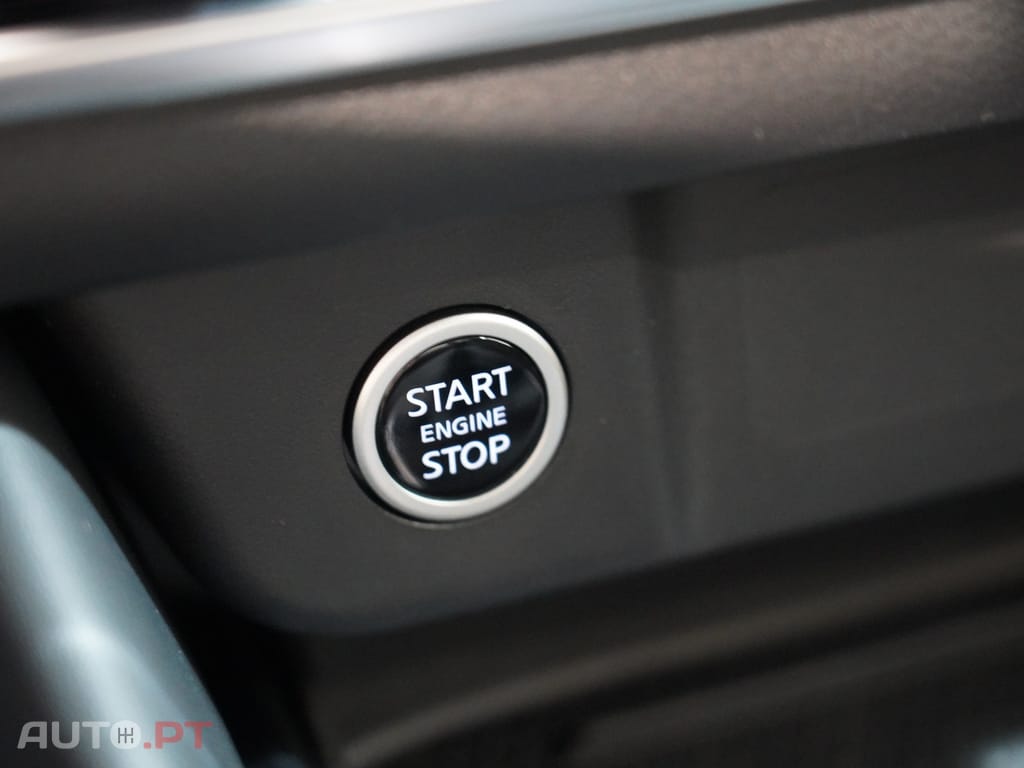Nissan Qashqai 1.3 DIG-T N-Connecta LED+TT+SKY