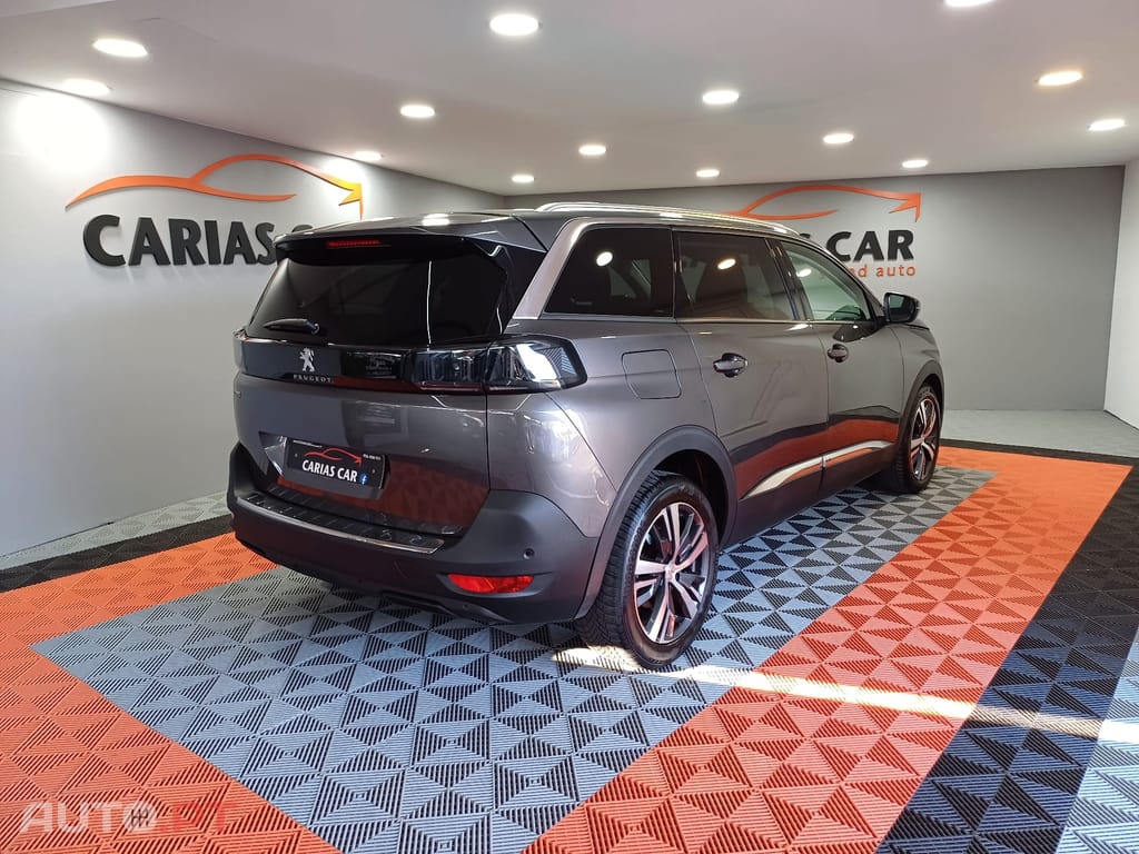 Peugeot 5008 1.5 BlueHDi Allure Pack