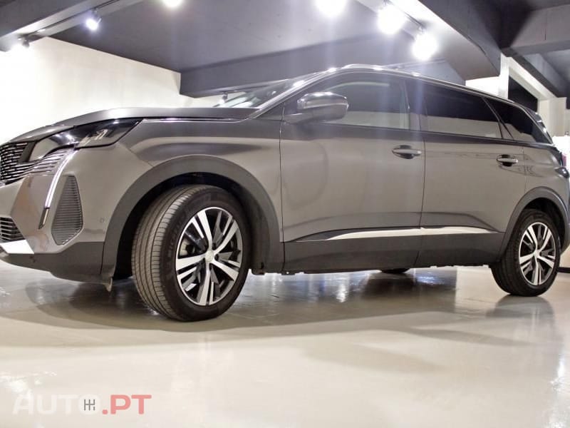 Peugeot 5008 1.5 BlueHDi Allure Pack