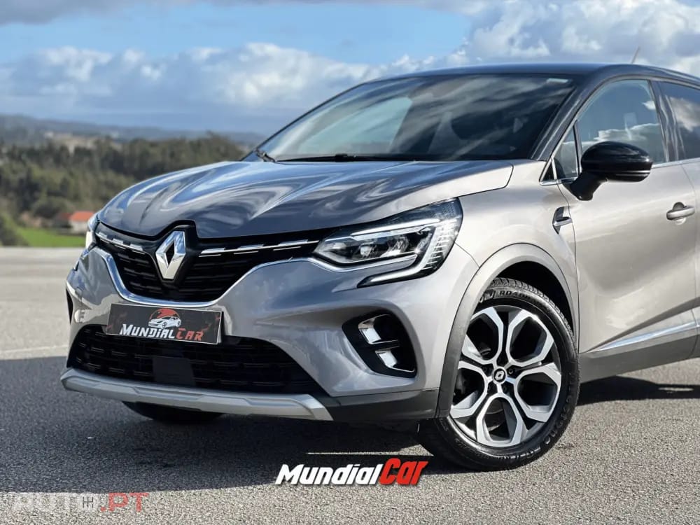 Renault Captur 1.6 Hybrid E-Tech Intens