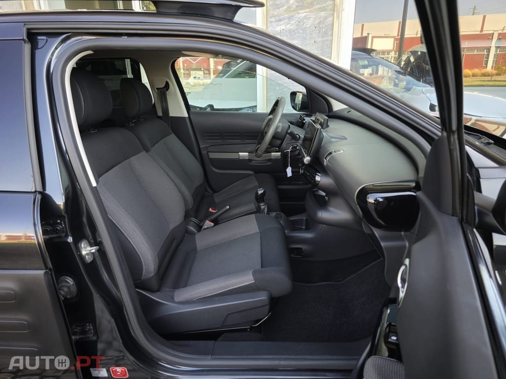 Citroen C4 Cactus 1.6 BlueHDi Feel J17