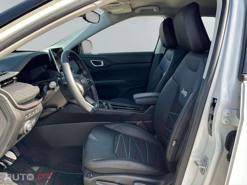 Jeep Compass Upland Plug-In Hybrid 4WD I.V.A DEDUTÍVEL