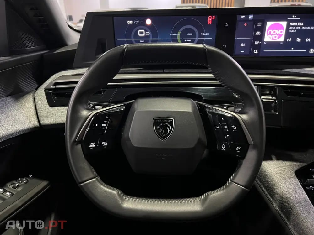 Peugeot 3008 Allure Hybrid e-DCS6