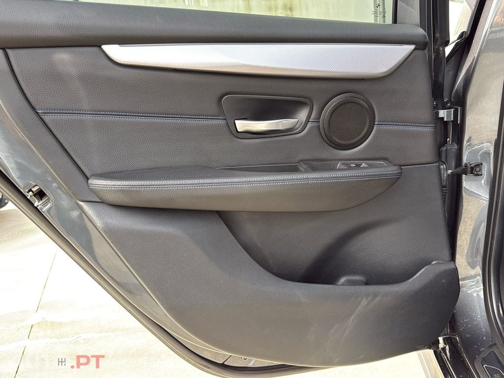 BMW 225 e xDrive Pack Desportivo M