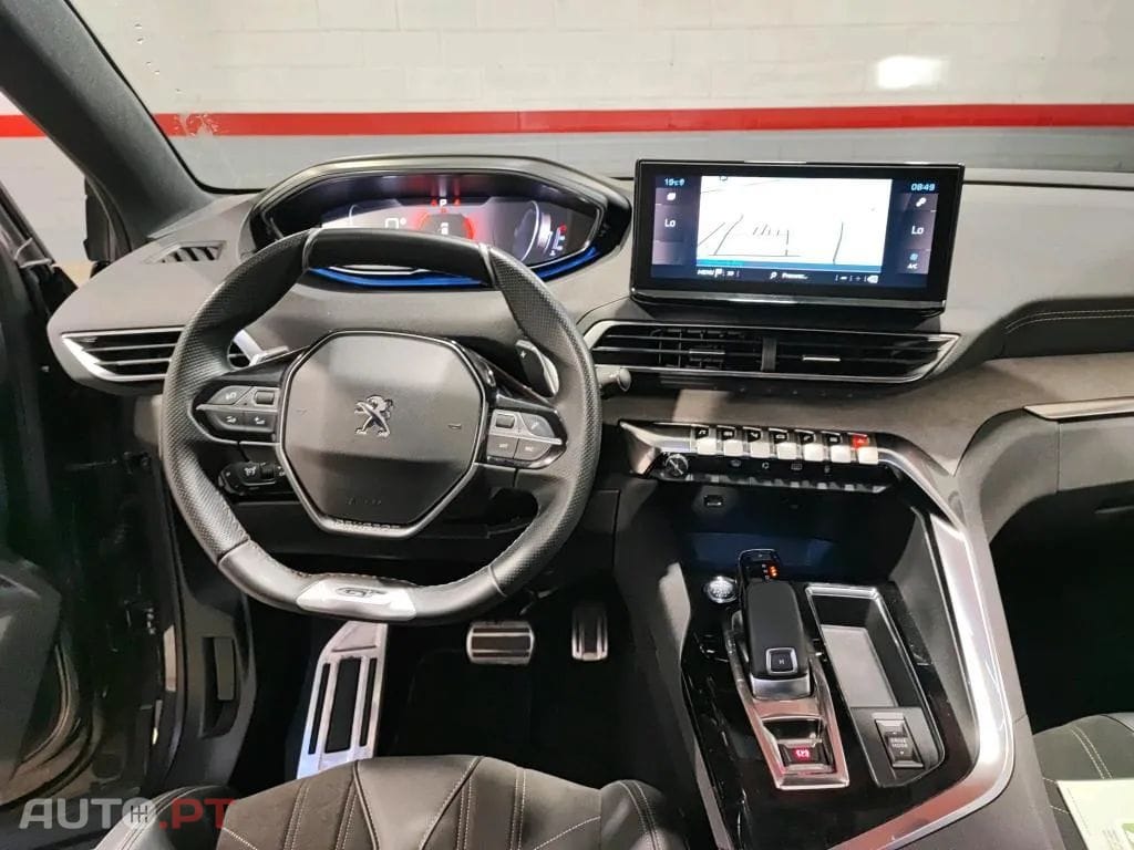 Peugeot 3008 1.5 BlueHDi GT EAT8