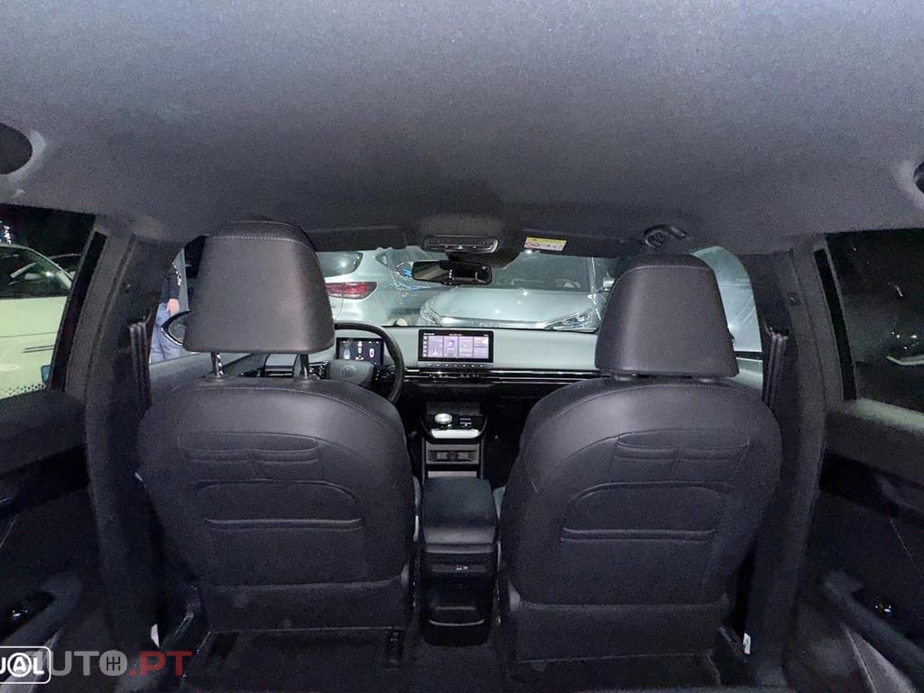 MG MG4 64 kWh Luxury