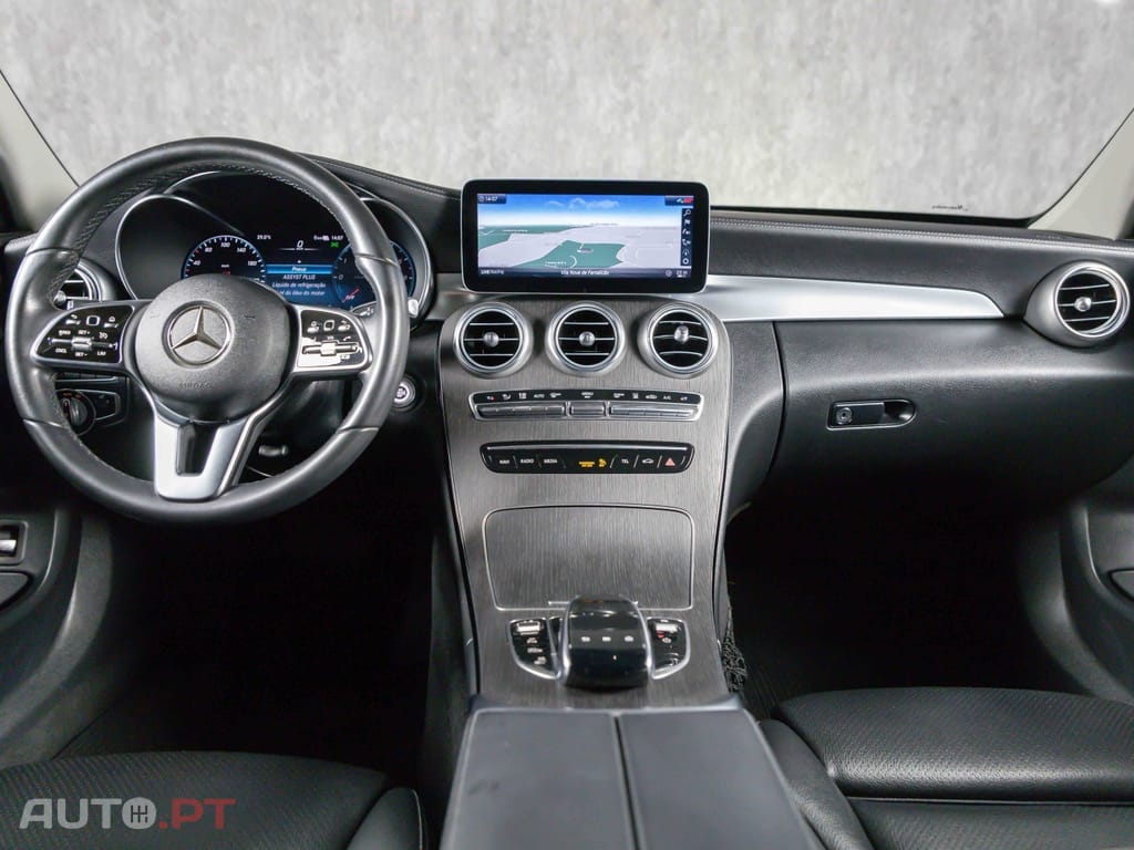 Mercedes-Benz C 300 de AMG Line