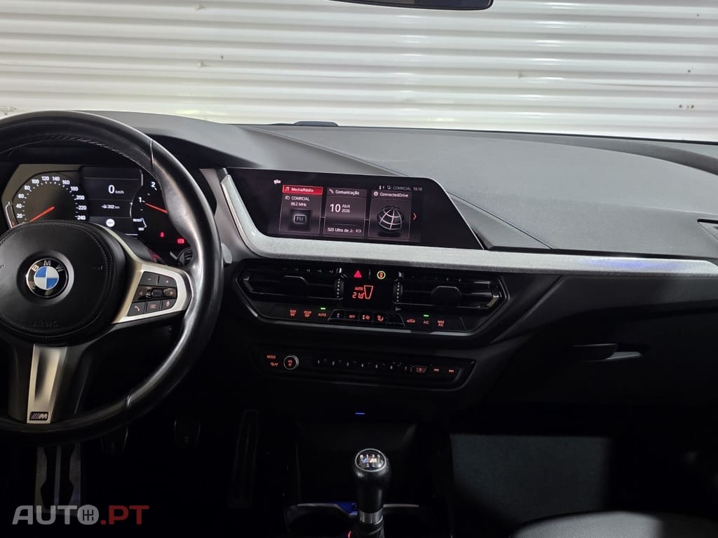 BMW 116 d Pack Desportivo M