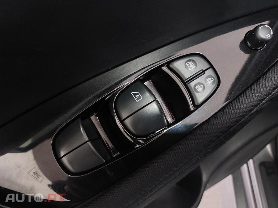 Nissan Leaf N-Connecta