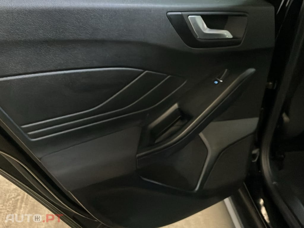 Ford Focus 1.0 EcoBoost Active Aut.