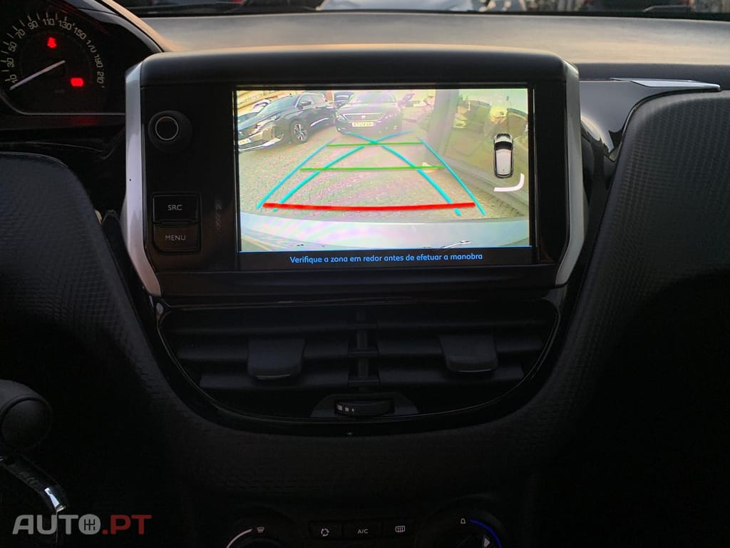 Peugeot 208 1.5 BlueHDi Signature