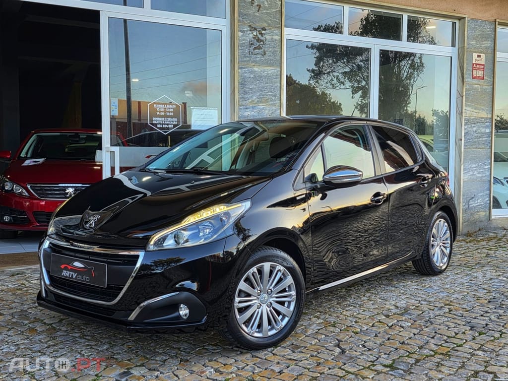Peugeot 208 1.2 PureTech Style