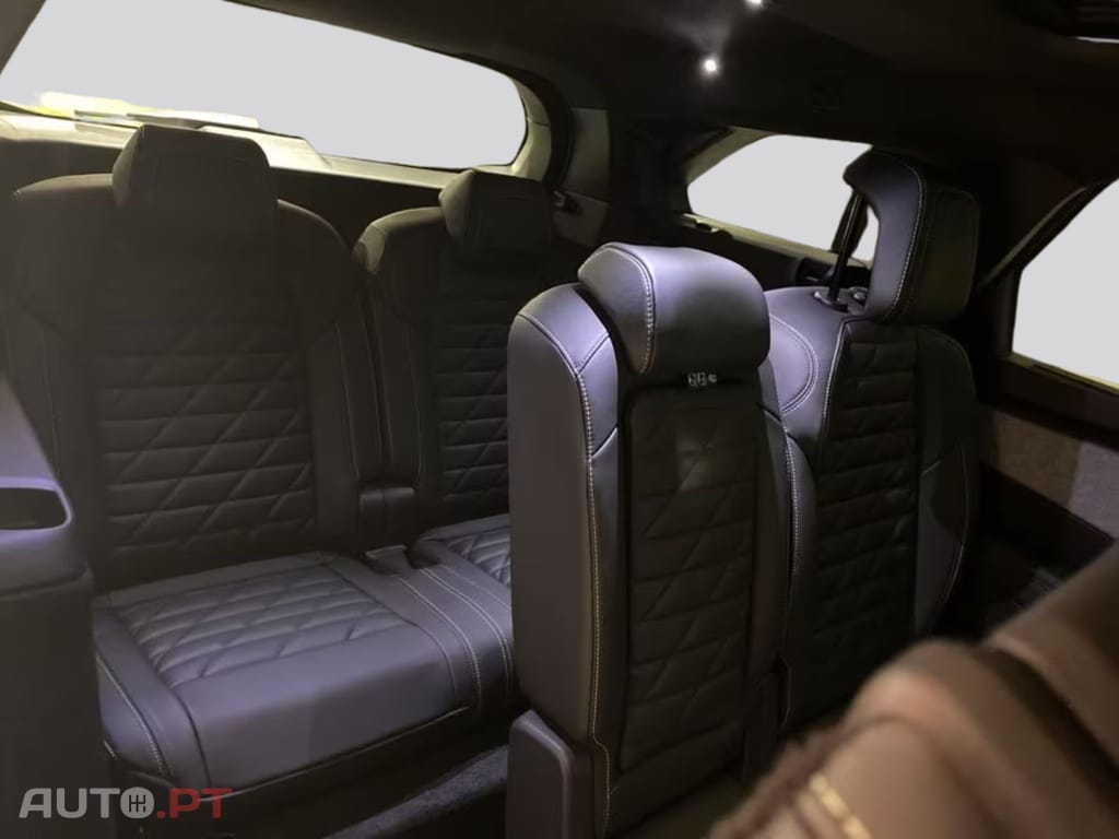 Peugeot E-5008 GT I.V.A DEDUTIVEL 