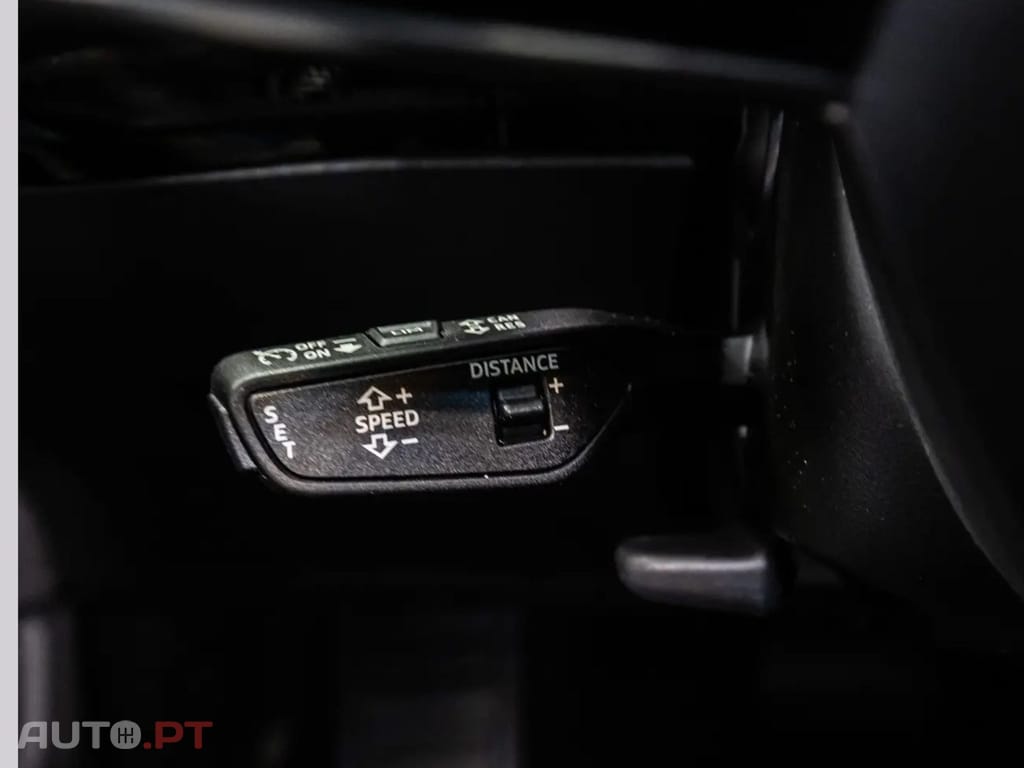 Audi E-Tron I.V.A DEDUTÍVEL 55 S LINE BLACK 21Z