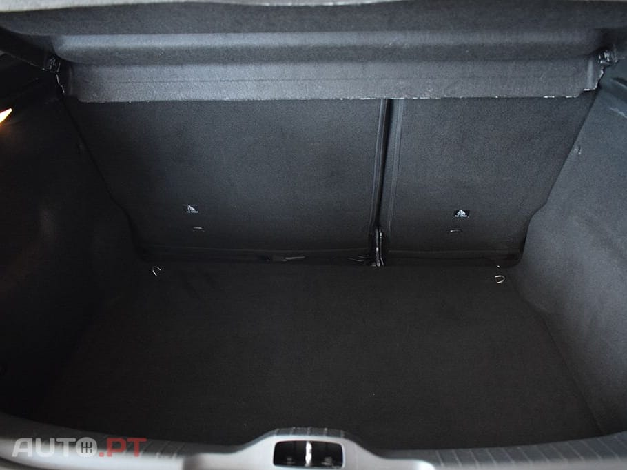 Citroen C4 Cactus 1.5 BlueHDi Shine