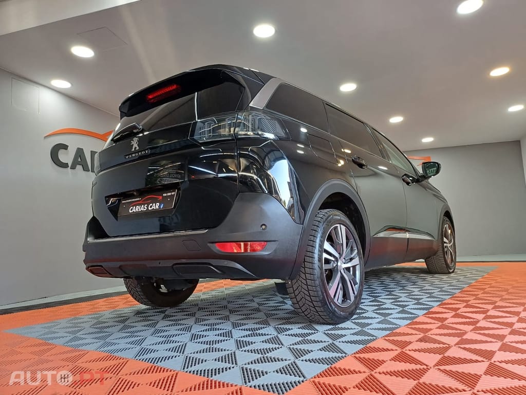 Peugeot 5008 1.5 BlueHDi Allure Pack EAT8