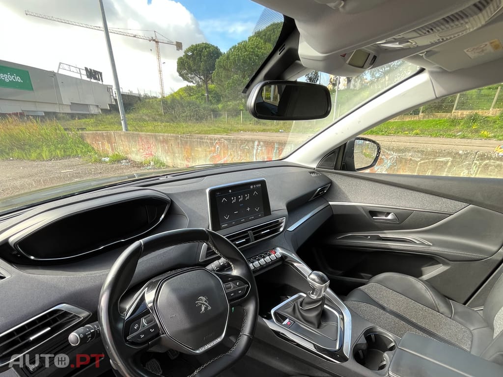 Peugeot 5008 Allure