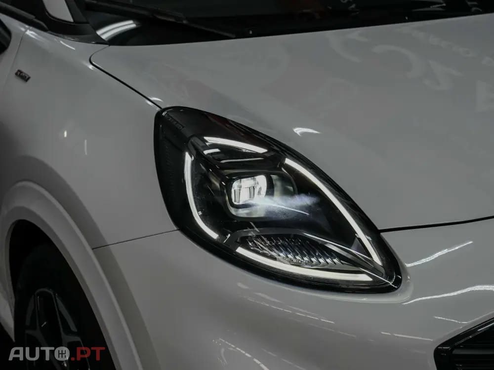 Ford Puma 1.0 EcoBoost MHEV ST-Line