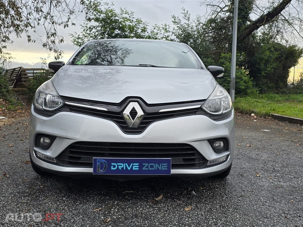 Renault Clio 0.9 TCe Limited Bi-Fuel