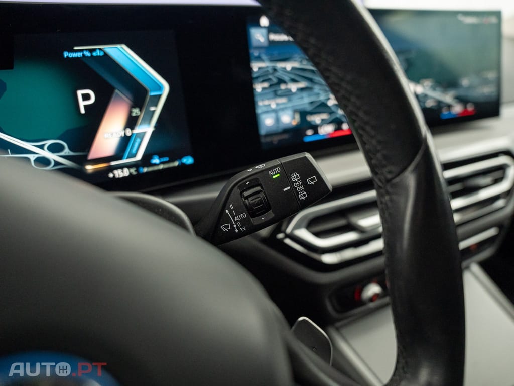 BMW 320 e Auto