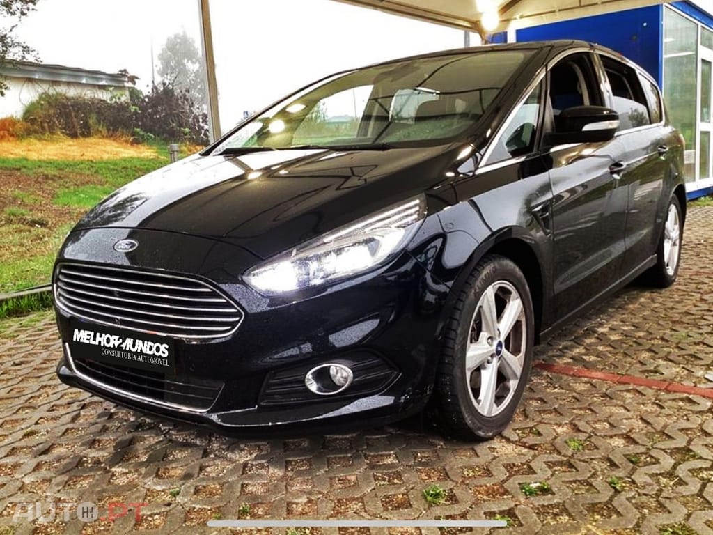 Ford S-Max 2.0 TDCi Titanium