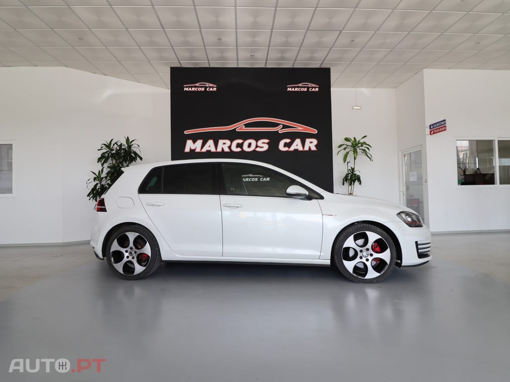 Volkswagen Golf 2.0 TSi GTi Performance