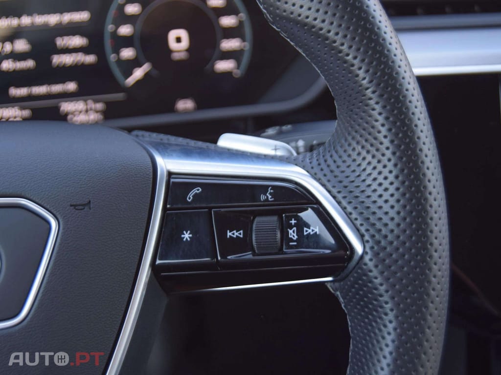 Audi E-Tron 55 quattro S line