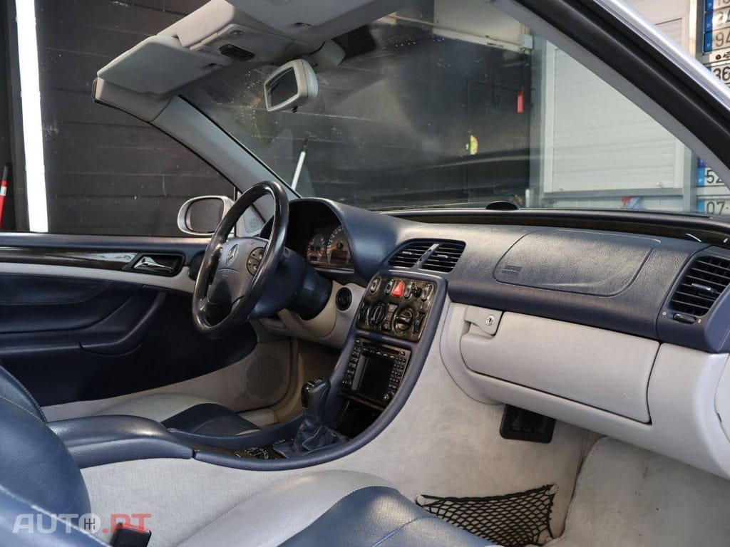 Mercedes-Benz CLK 200 Kompressor Cabrio Avantgarde