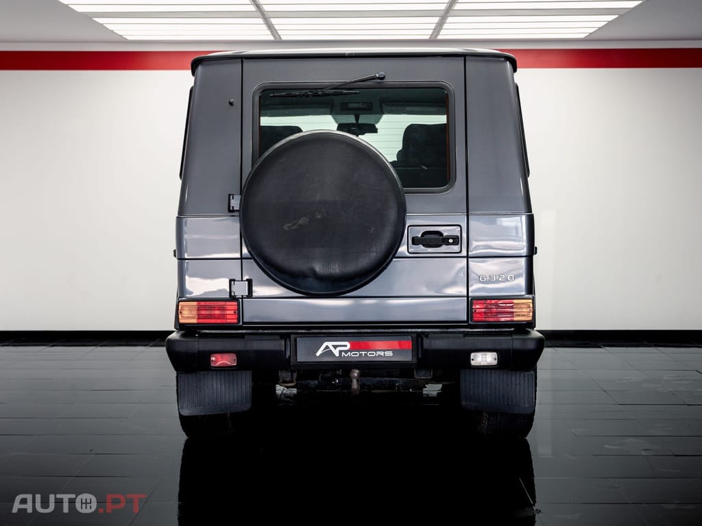 Mercedes-Benz G 320 Auto