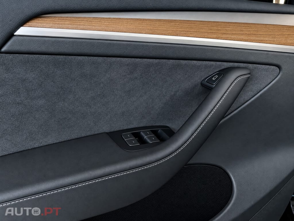 Tesla Model Y Tração Traseira