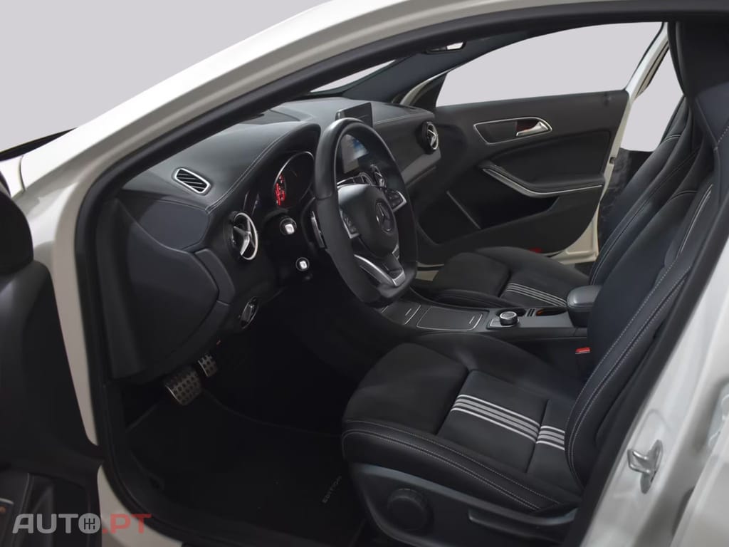 Mercedes-Benz A 220 d AMG-Line PEAK Edition 