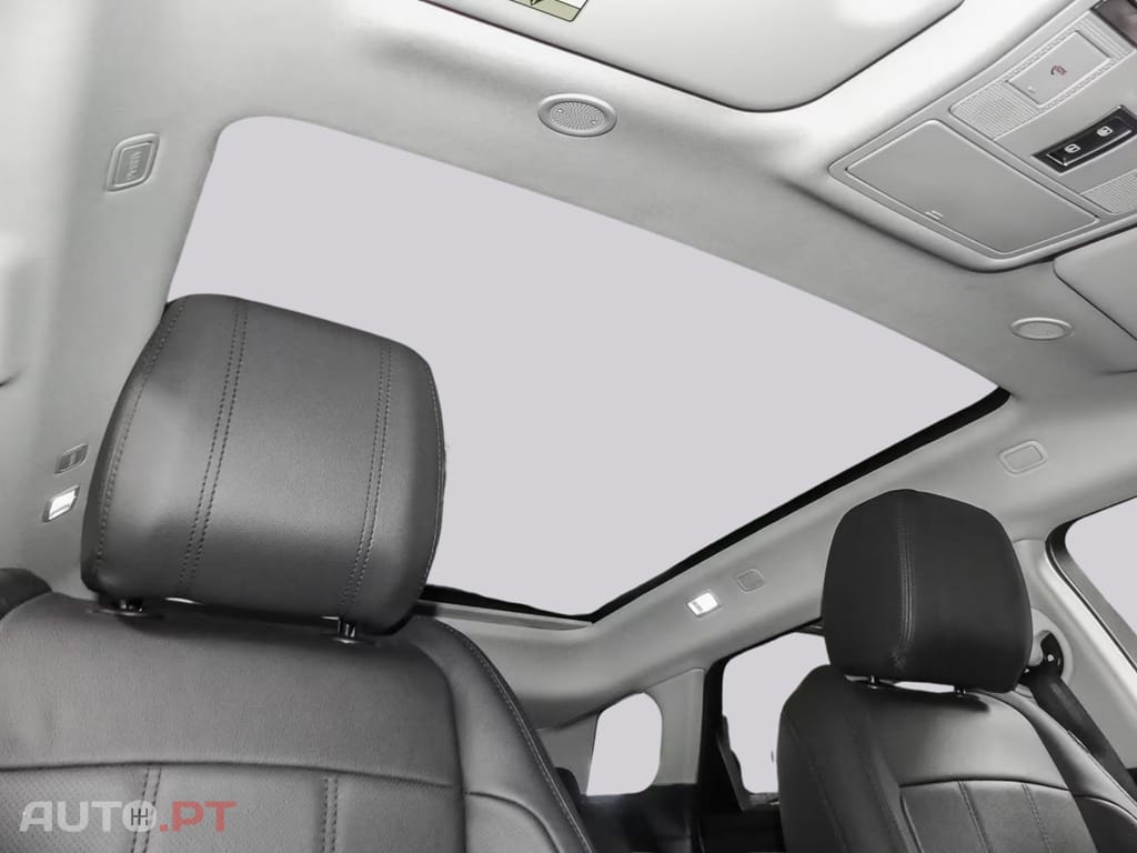 Land Rover Evoque P300e S I.V.A DEDUTIVEL 