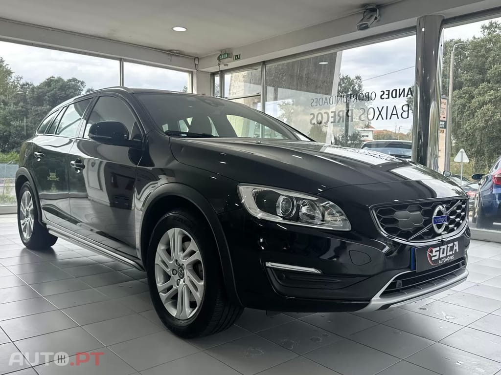 Volvo V60 Cross Country CX AUT. Nacional