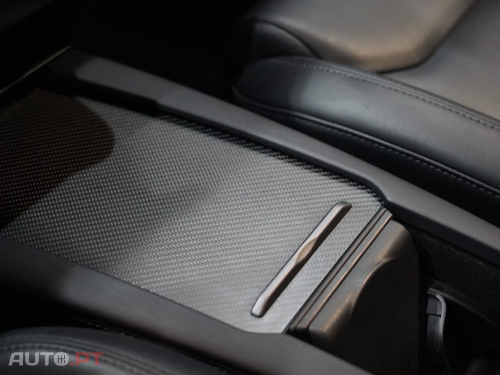 Tesla Model S Performance Ludicrous AWD