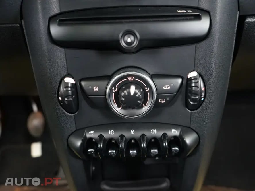 MINI Cooper One D